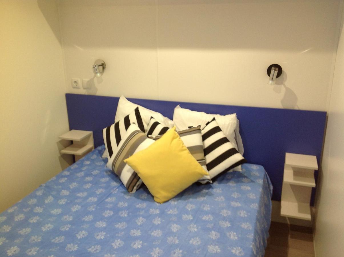 Topsun Argeles Camping La Sirene 2 Bedroom 25M2 Max 4 Personnes Inc Bebe Pas D'Enfants Sans Parents Exterior foto
